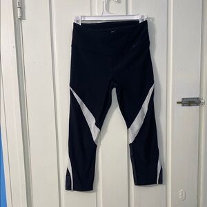 Nike Capri Black and White Leggings
